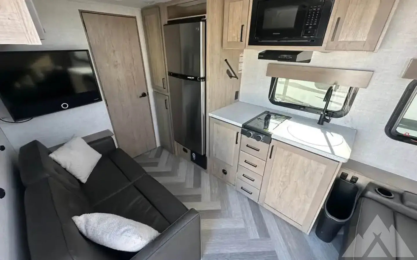 2022 20’ Ember travel trailer — used overland trailer for sale in Lakewood, CO (photo 6) — photo 6