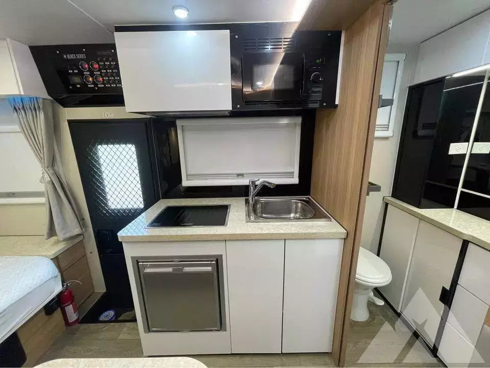 2022 Black Series hq15 — used overland trailer for sale in Eagle, CO (photo 4) — photo 4