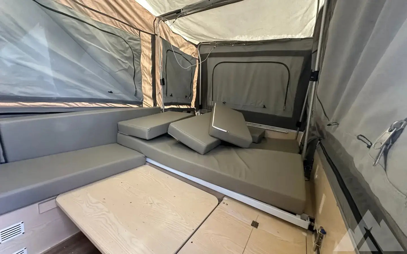 2022 OBI Graveler XT — used overland trailer for sale in Wheaton, IL (photo 4)