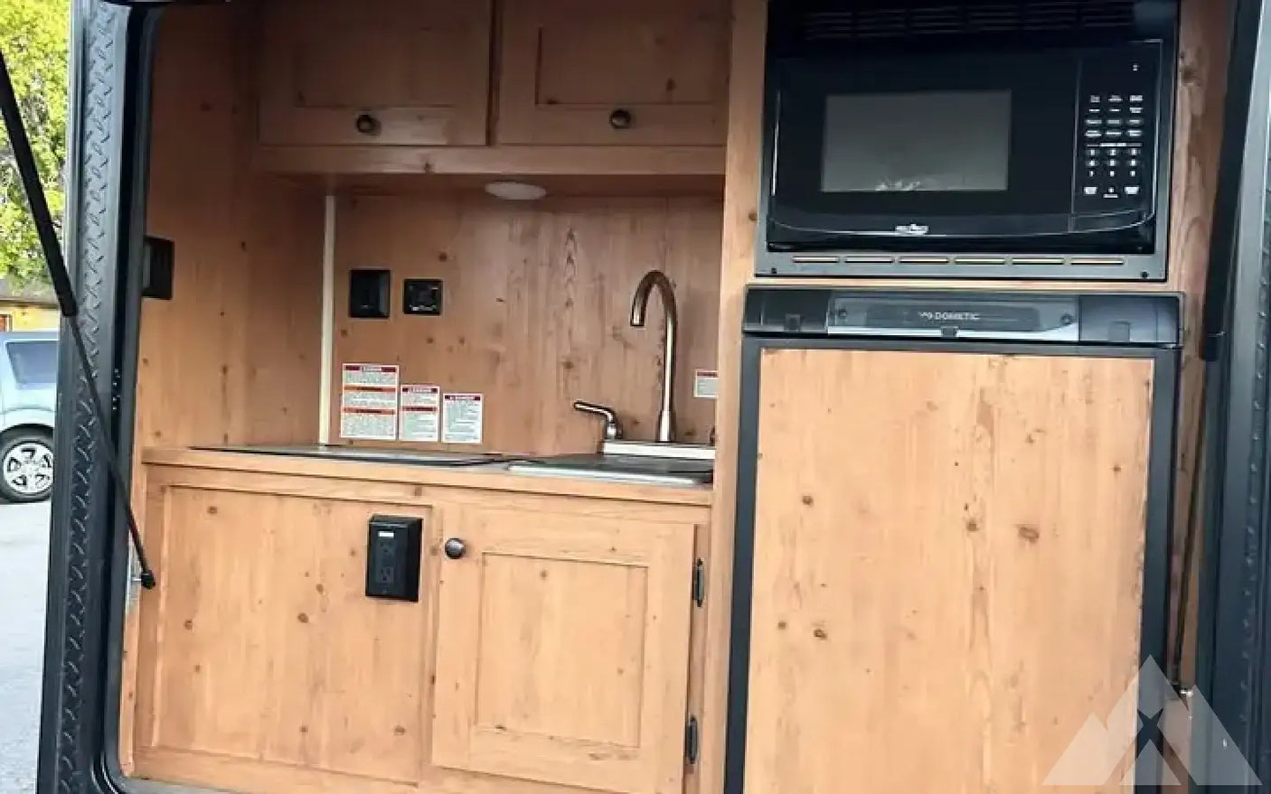 2022 Sunray Sport 109 Camper Trailer — new overland trailer for sale in Lehi, UT (photo 4)