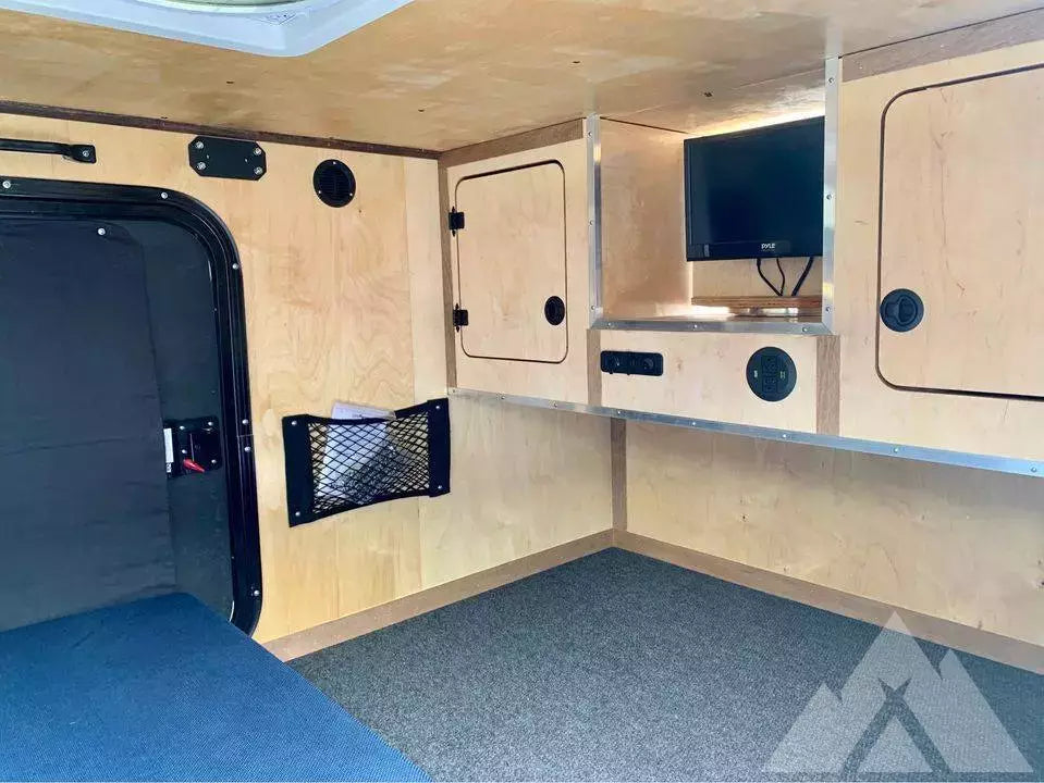 2022 Vintage Trailer Works xtr, xl, xtr-toy-hauler — used overland trailer for sale in Thornton, CO (photo 5)