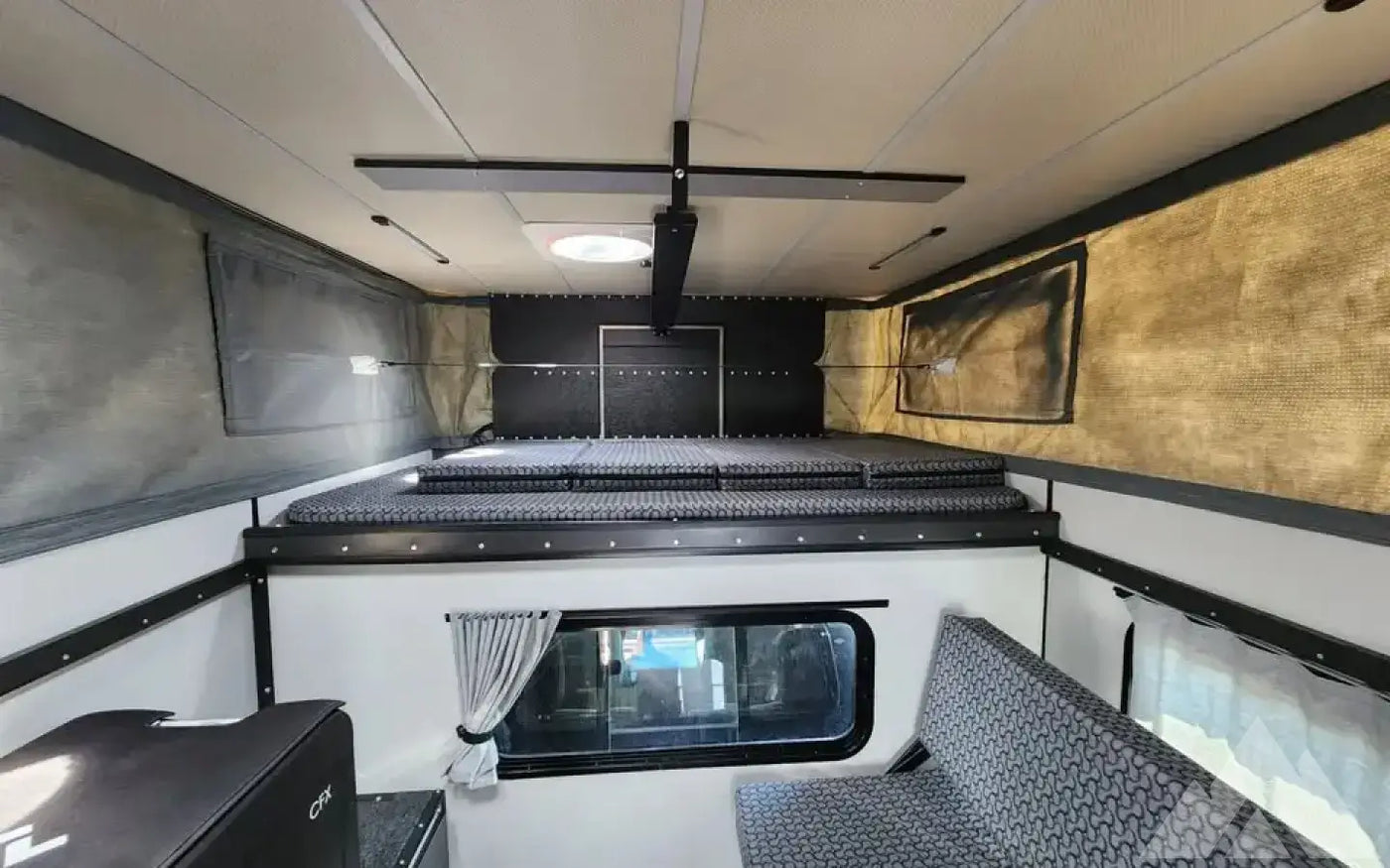 2023 FOUR WHEEL CAMPERS hawk shell — used for sale in Boise, ID (photo 8) — photo 8