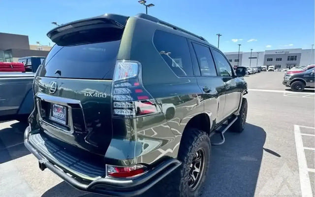 2023 Lexus GX 460 — photo 3