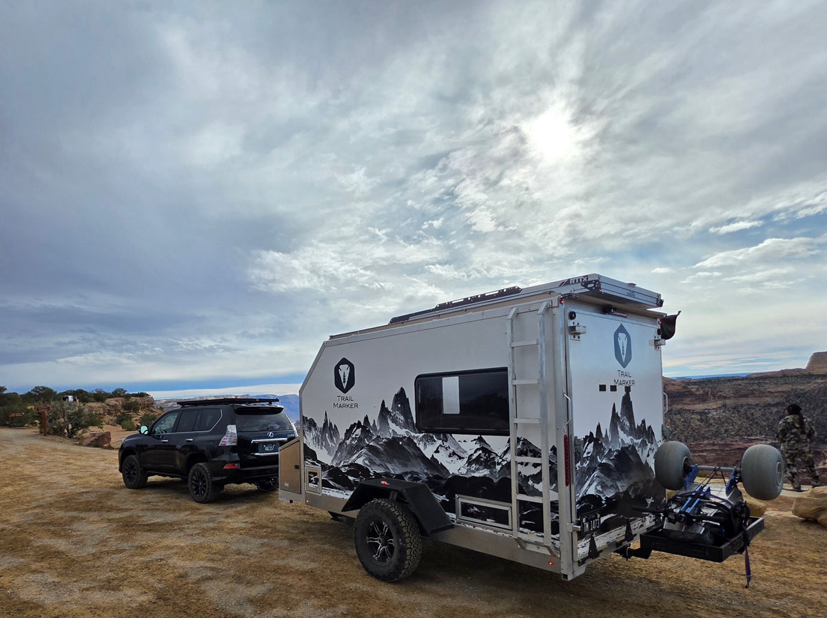 Trail Marker off-road trailer at a desert canyon overlook — photo 3