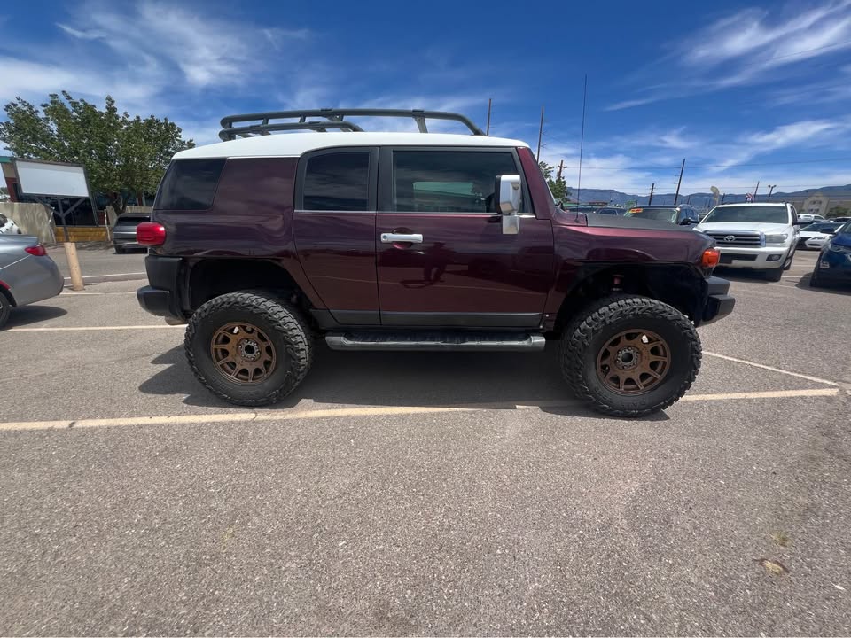 2007 Toyota FJ Cruiser · Sport Utility 2D in Albuquerque, NM (photo 3)