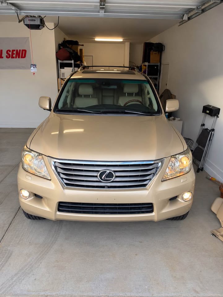 2011 Lexus LX · LX 570 Sport Utility 4D in San Tan Valley, AZ (photo 2) — photo 2