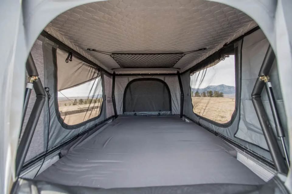 Roofnest Sandpiper Rooftop Tent (RTT) in Valencia, CA (photo 2) — photo 2