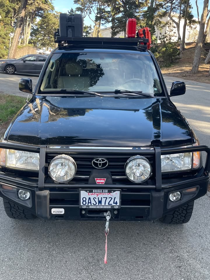 2000 Toyota Landcruiser in San Francisco, CA (photo 2) — photo 2