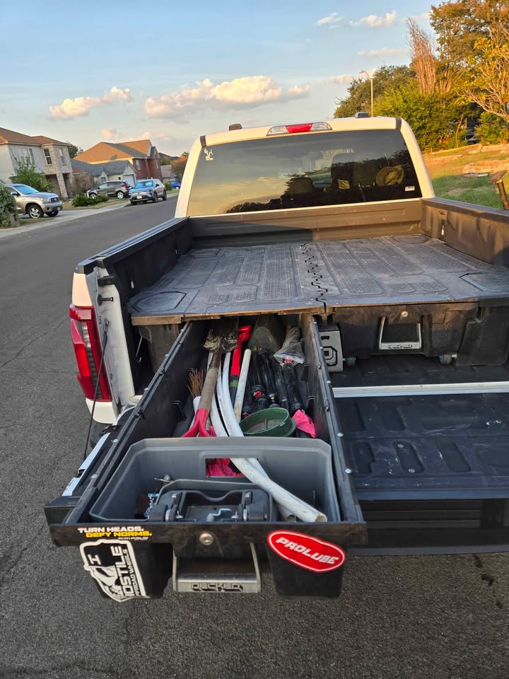 Decked drawer in Schertz, TX (photo 2) — photo 2