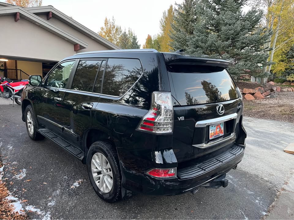 2017 Lexus GX · GX 460 Premium Sport Utility 4D in Park City, UT (photo 2) — photo 2