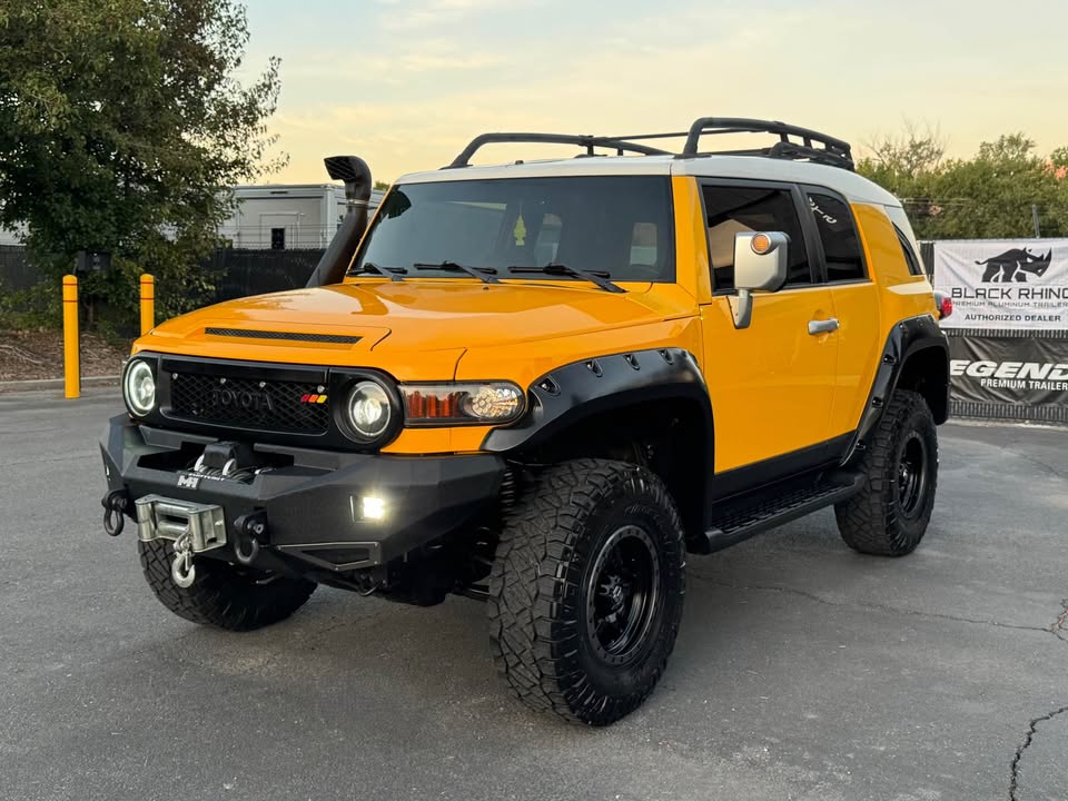 2007 Toyota FJ Cruiser · Sport Utility 2D in Salt Lake City, UT (photo 2) — photo 2