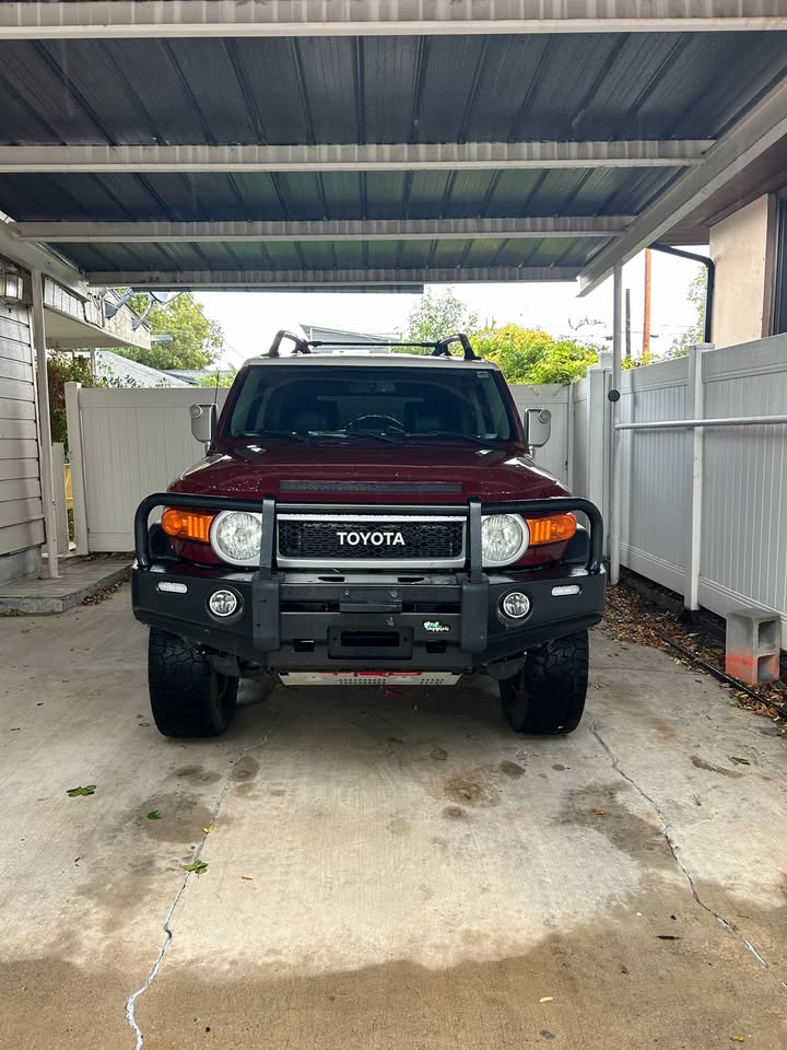2011 Toyota FJ Cruiser in Salt Lake City, UT (photo 2) — photo 2