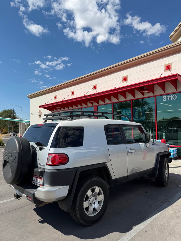 2007 Toyota FJ Cruiser in Boise, ID (photo 2) — photo 2
