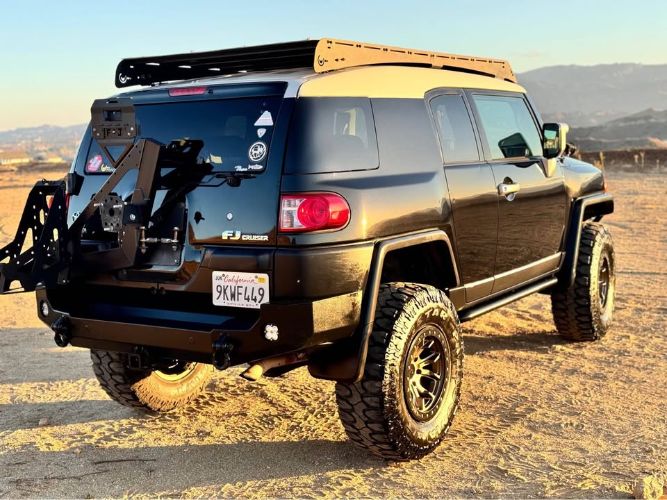 2007 Toyota FJ Cruiser in Reno, NV (photo 2) — photo 2