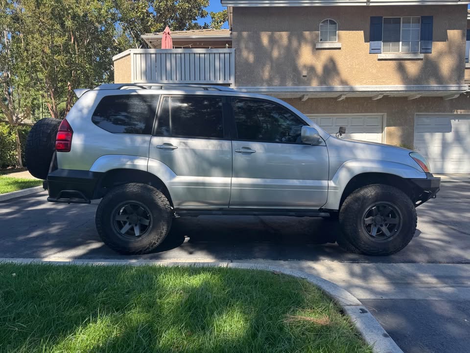 2006 Lexus GX · GX 470 Sport Utility 4D in Rancho Cucamonga, CA (photo 2) — photo 2