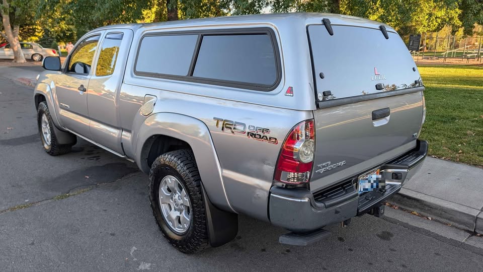 2015 Toyota Tacoma 6-speed TRD Off-Road Access Cab in Reno, NV (photo 2) — photo 2