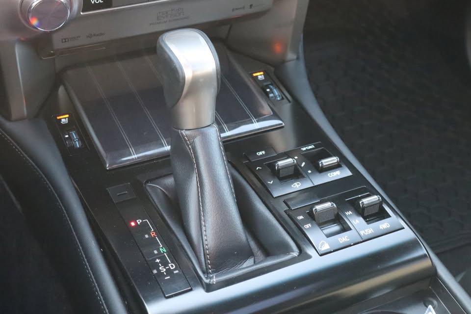 2020 Lexus GX 460 Luxury AWD | No Accident | FINANCING AVAILABLE in Milton, ON (photo 8)