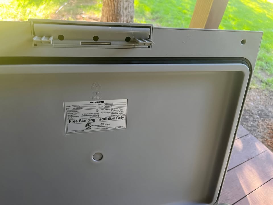 Dometic CFX50W portable electric cooler — photo 3