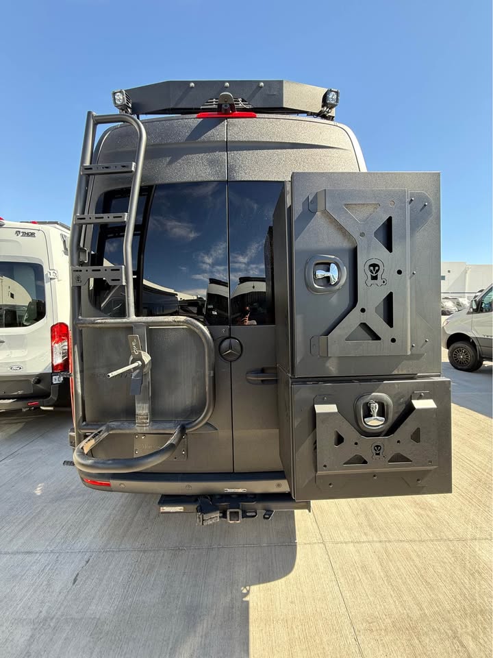 2025 Winnebago Revel 44E in Scottsdale, AZ (photo 3)