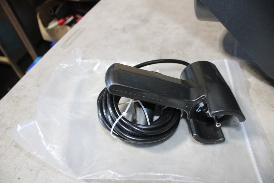 Warn XD9000 Portable Winch in Salinas, CA (photo 7) — photo 7