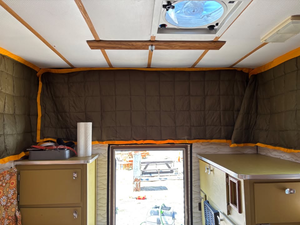 2005 Four Wheel Camper in Victor, ID (photo 9) — photo 9