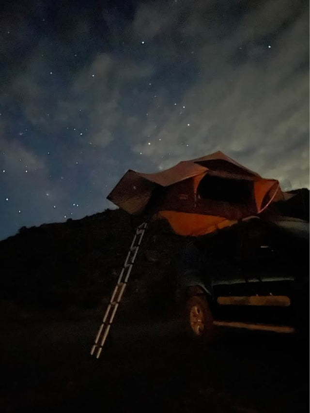 Smittybilt Gen 2 Roof Top Tent — photo 3