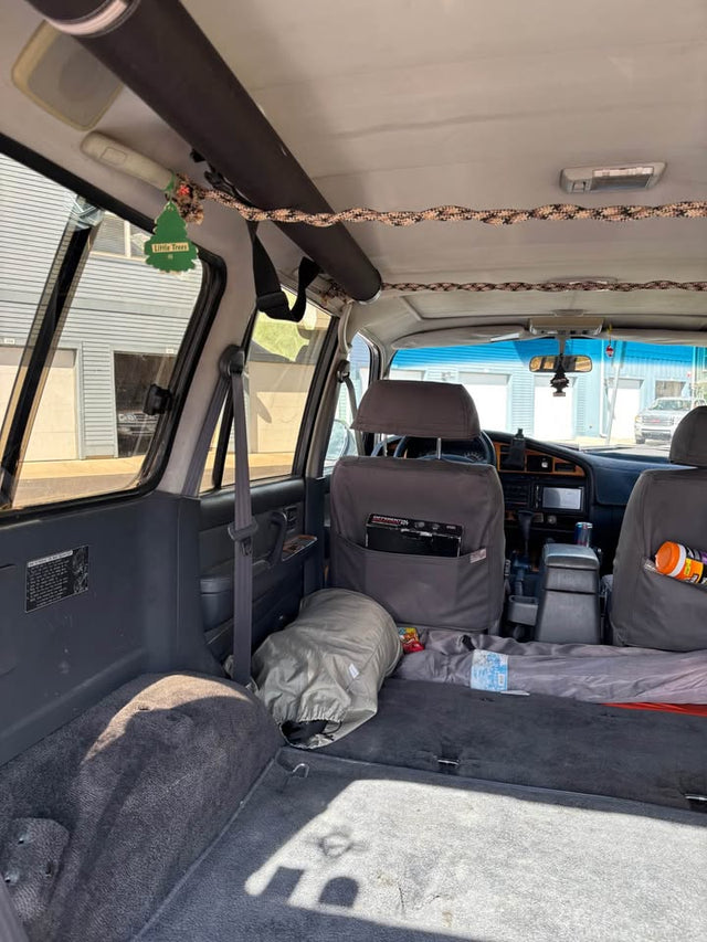 1993 Toyota Land Cruiser — photo 3