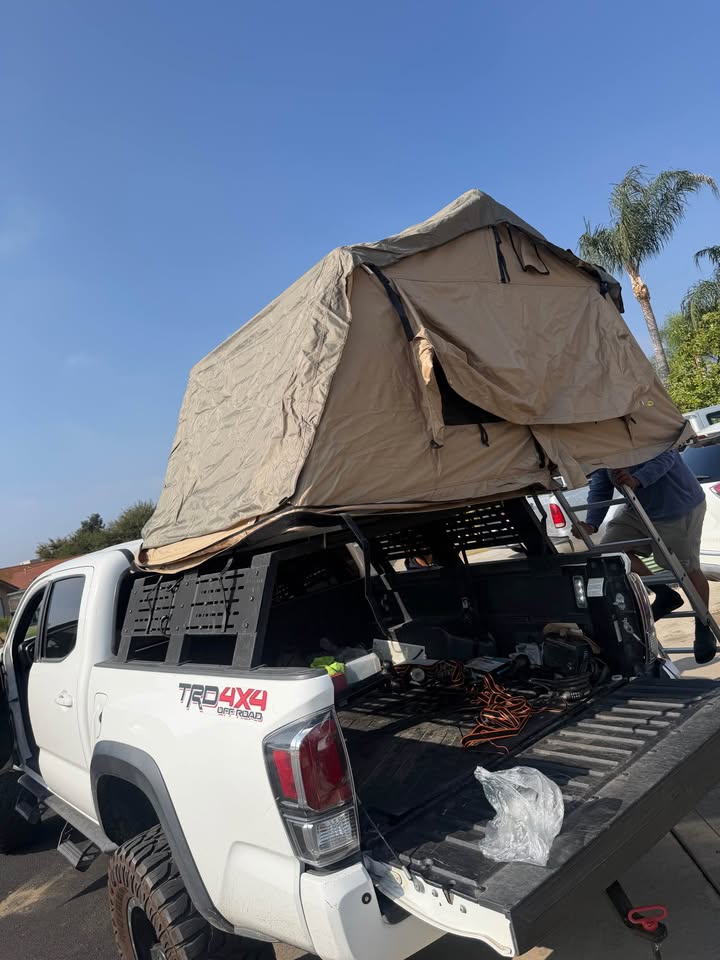 Smittybilt tent in Selma, CA (photo 3) — photo 3