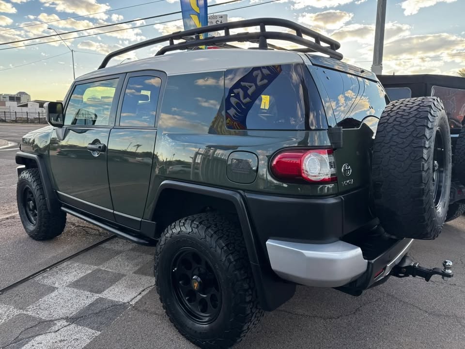2013 Toyota FJ Cruiser in Phoenix, AZ (photo 3) — photo 3