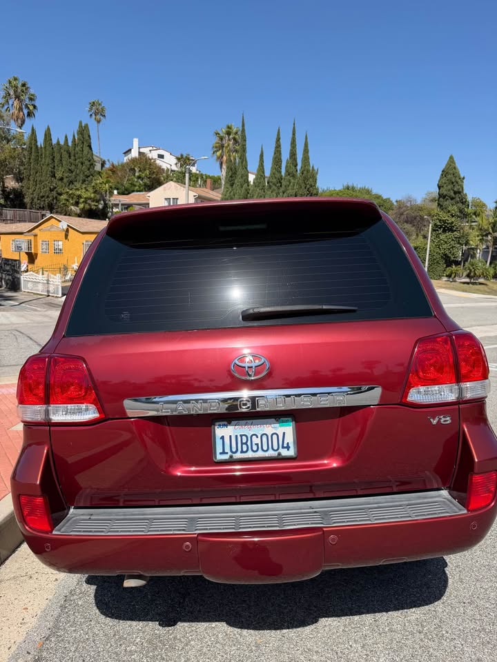 2008 Toyota Landcruiser · Sport Utility 4D in Los Angeles, CA (photo 3) — photo 3