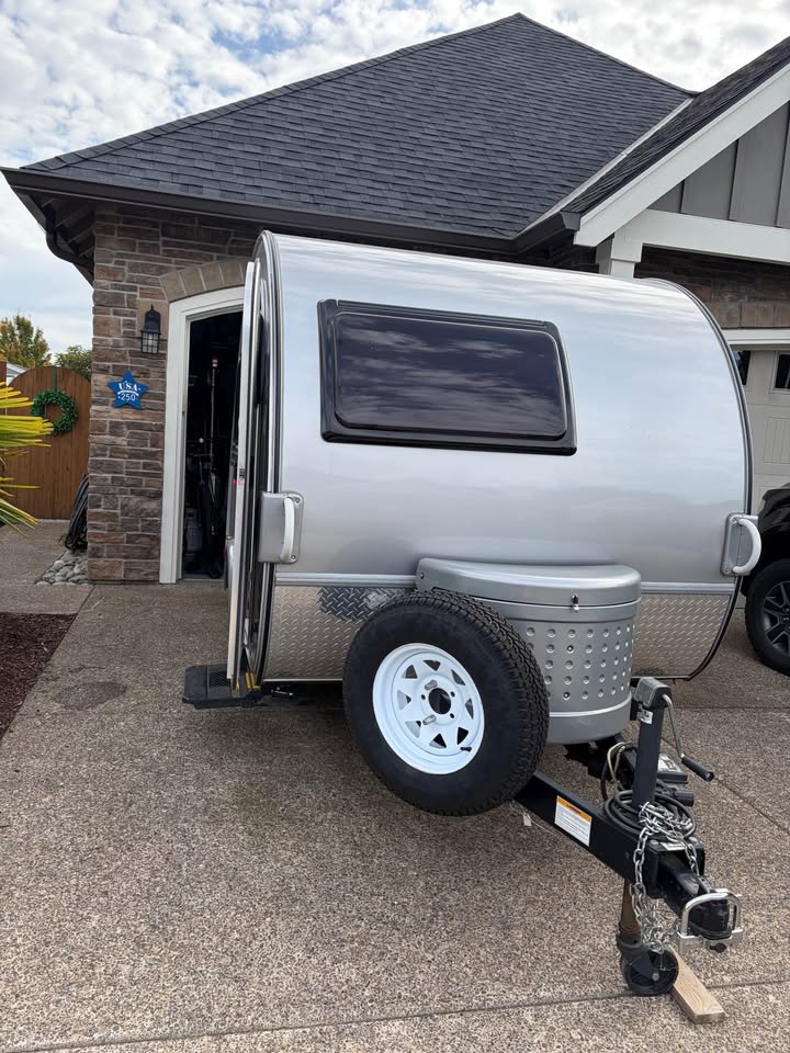 nuCamp T@B 320 CS Teardrop Trailer 2017 in Canby, OR (photo 3) — photo 3