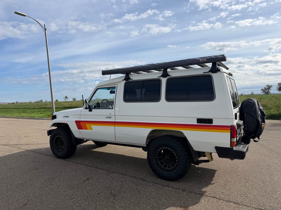 Toyota Land Cruiser Troopy Diesel in Commerce City, CO (photo 3) — photo 3