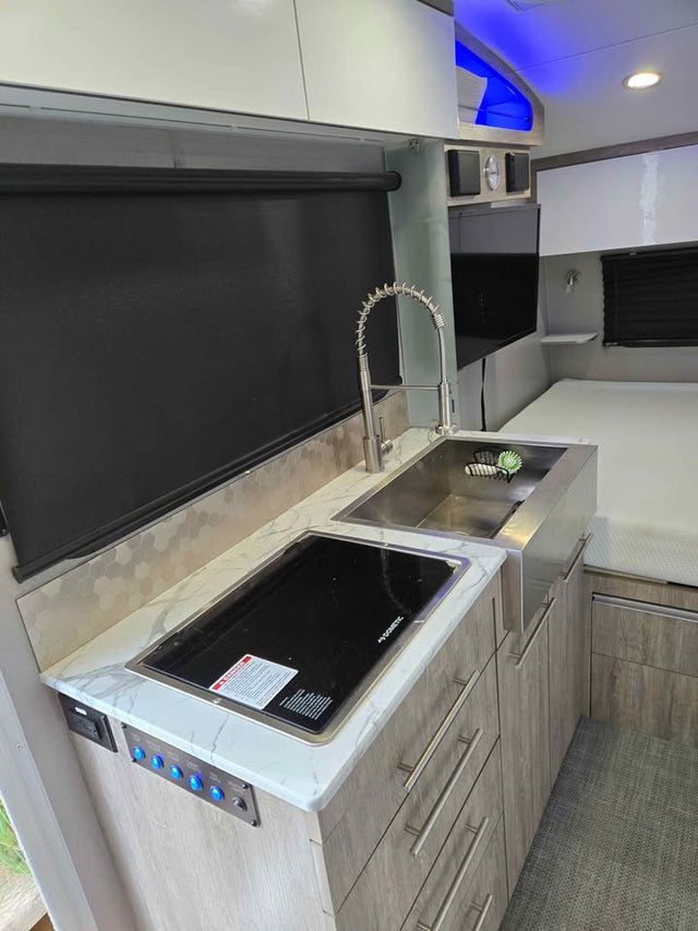 2023 inTech Sol Horizon Rover Camper — photo 3