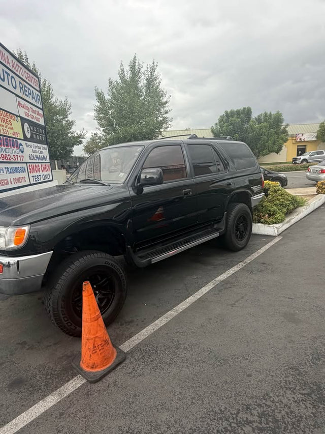 2000 Toyota 4Runner · SR5 Sport Utility 2D — photo 3