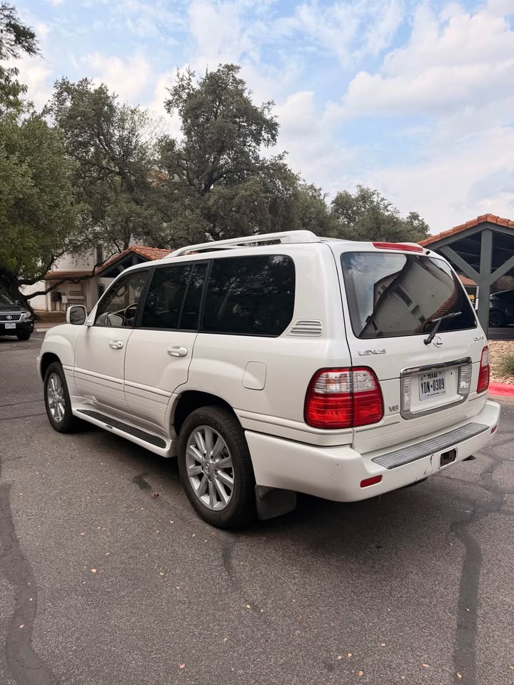 2003 Lexus LX · LX 470 Sport Utility 4D in Austin, TX (photo 3) — photo 3