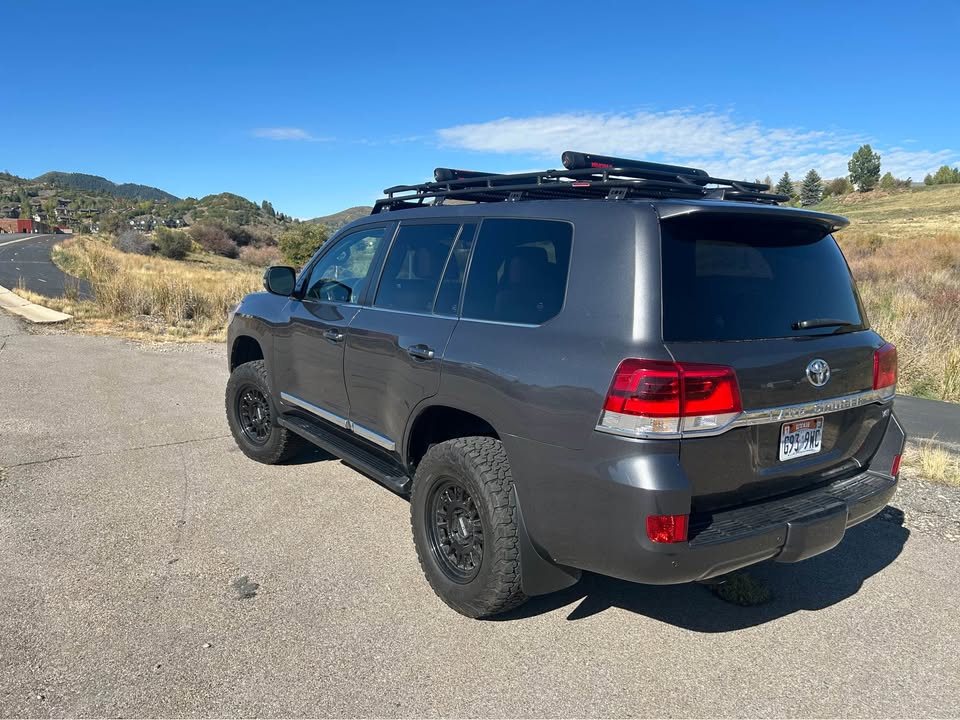 2018 Toyota Landcruiser · Sport Utility 4D in Park City, UT (photo 3) — photo 3