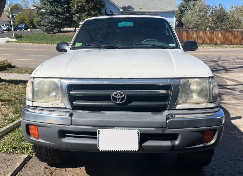 2000 Toyota Tacoma SR5 in Aurora, CO (photo 3) — photo 3