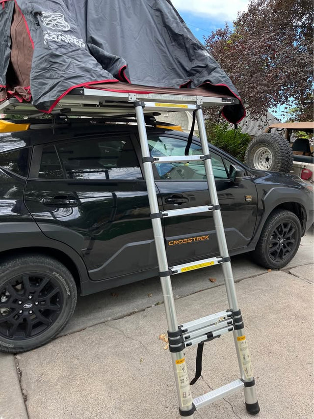 Skycamp Mini Rooftop Tent with THULE crossbars — photo 3