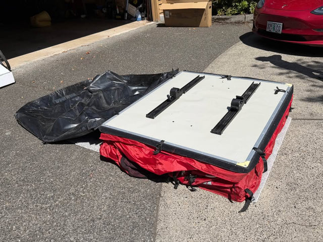 Yakima Skyrise Rooftop Tent — photo 3