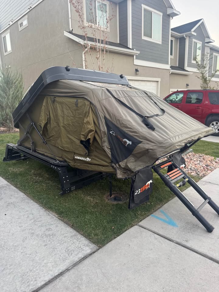 23Zero Armadillo X2 Rooftop Tent – Excellent Condition in Saratoga Springs, UT (photo 3) — photo 3