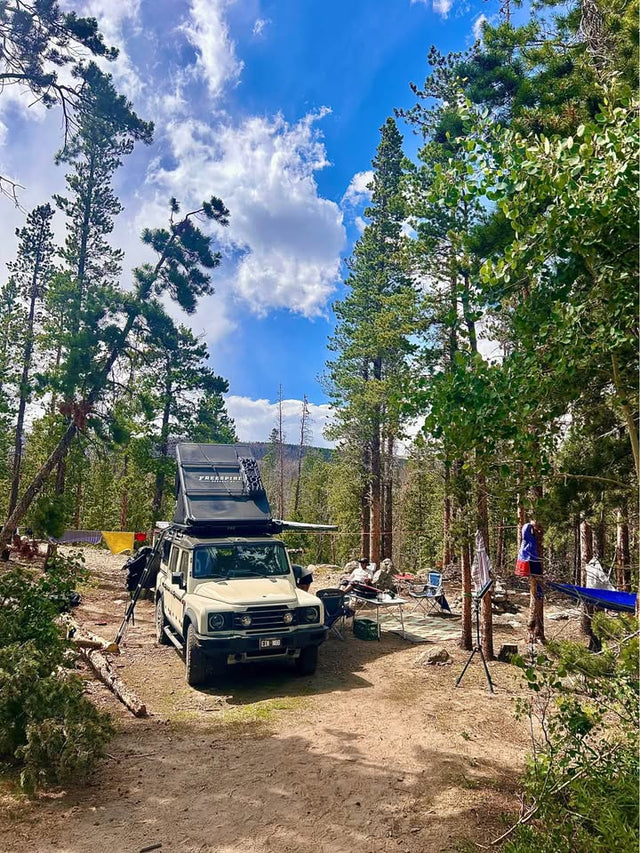 Free Spirit Recreation Aspen V2 XL - Roof Top Tent + accessories — photo 3