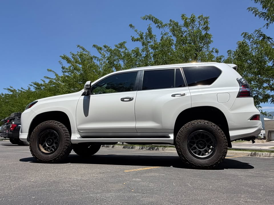 2020 Lexus gx460 in North Salt Lake, UT (photo 7) — photo 7