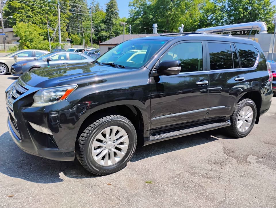 2014 Lexus GX in Toronto, ON (photo 2)