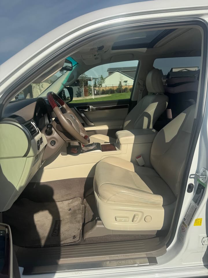 2013 Lexus GX460 in Eagle, ID (photo 8) — photo 8