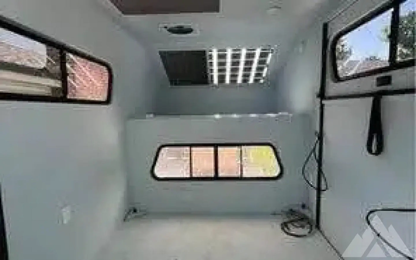 4-Season flatbed truck camper shell — used for sale in Fort Collins, CO (photo 5) — photo 5