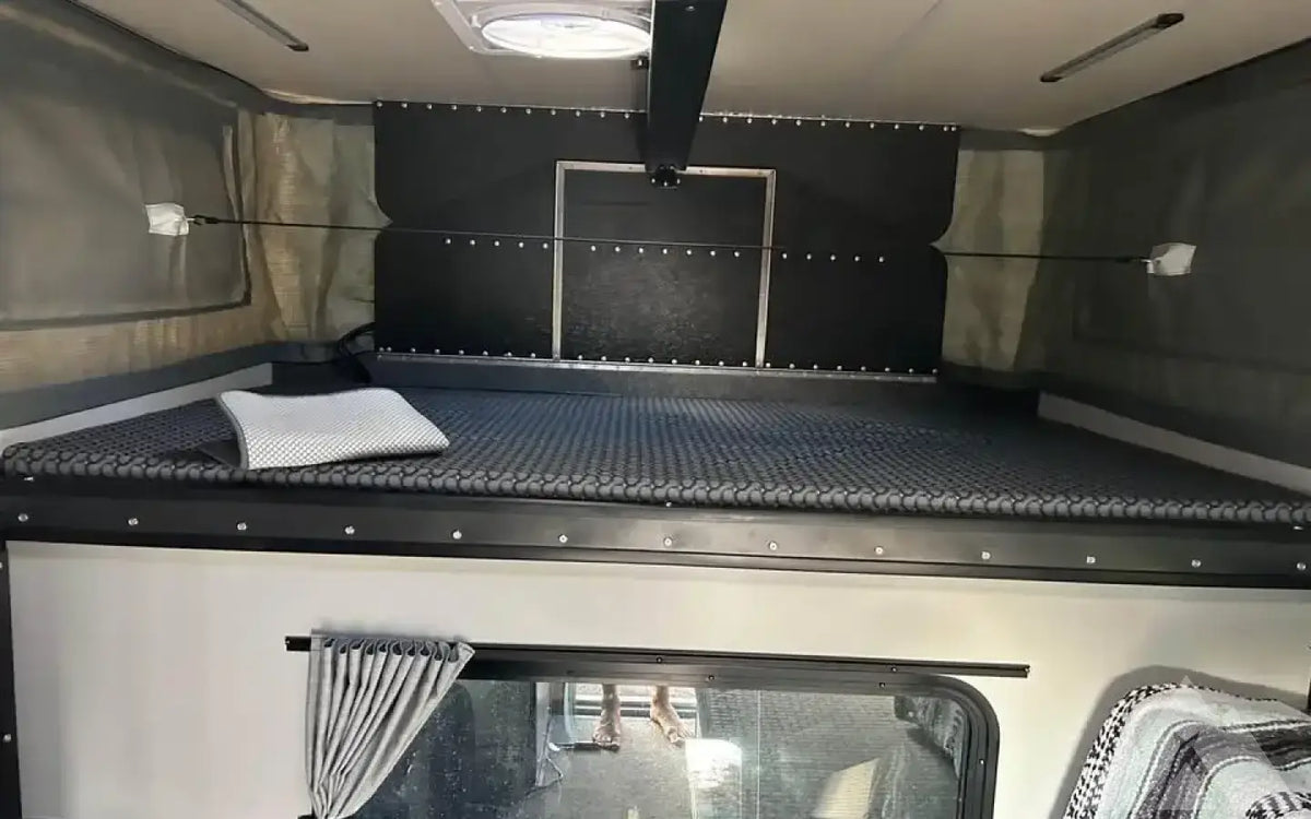 4 Wheel Camper Hawk shell — used for sale in Nampa, ID (photo 5) — photo 5