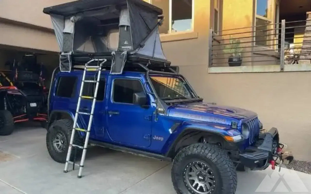 49" Free Spirit Evolution Roof Top Tent — new rooftop tents for sale — photo 1