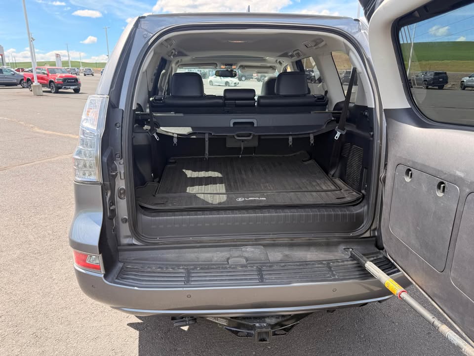 2018 Lexus GX · GX 460 Premium Sport Utility 4D in Pullman, WA (photo 6)