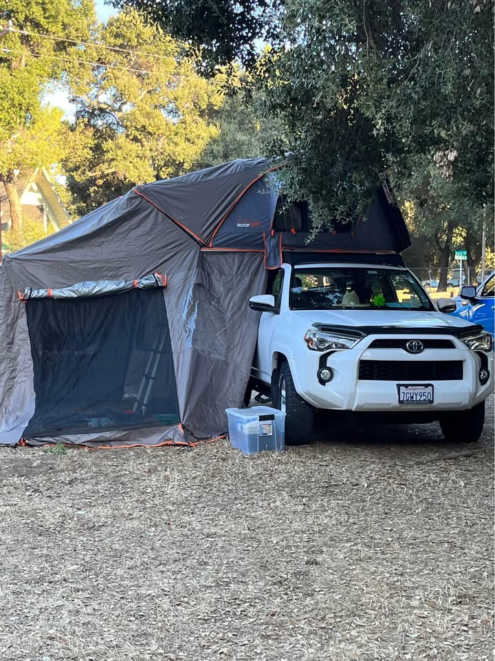 Roofnest Roof Top Tent with Annex for 4Runner in San Diego, CA (photo 2)