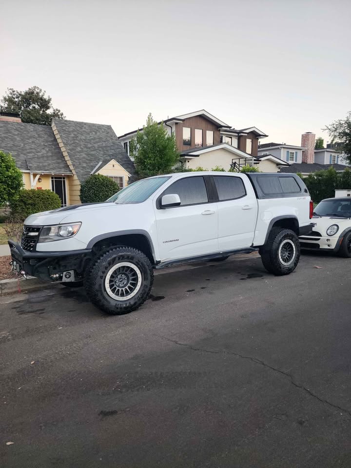 2020 Colorado Zr2 in Studio City, CA (photo 4) — photo 4